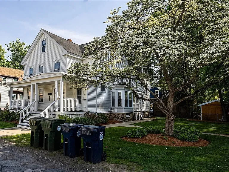 39 Franklin St #1B — Photo 3