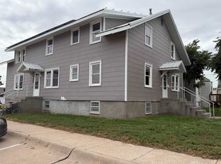 616 W B St 2, Ogallala, NE 69153
