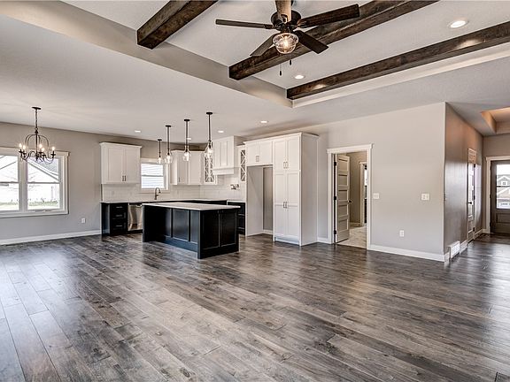 2nd image of 6627 Hope Lane