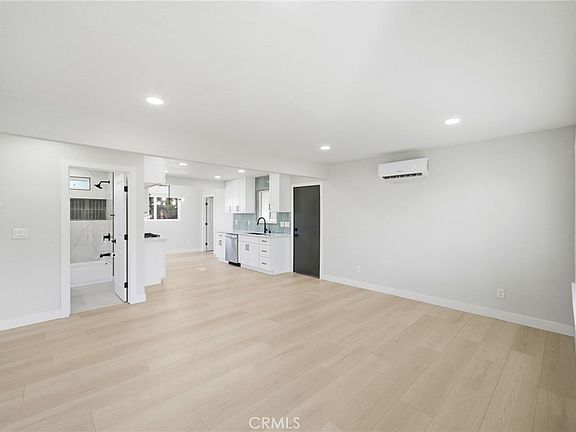 4th image of 1232 Browning Dr