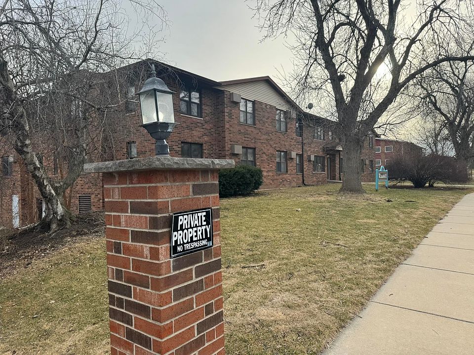 1st image of 4515 Thurston Ln E APT D