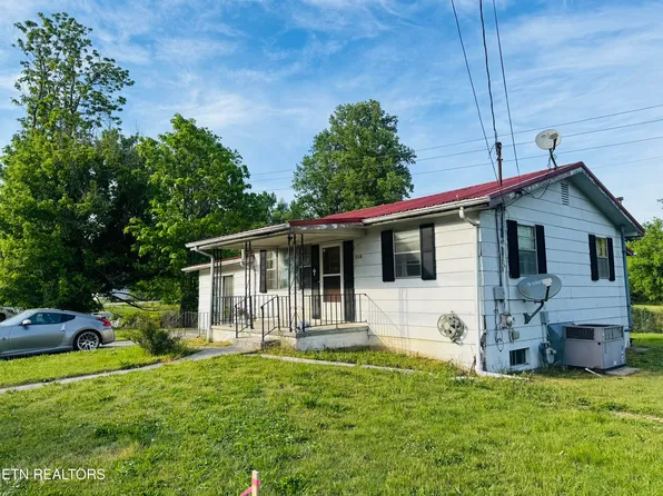 208 Leach Ave, Rocky Top, TN 37769