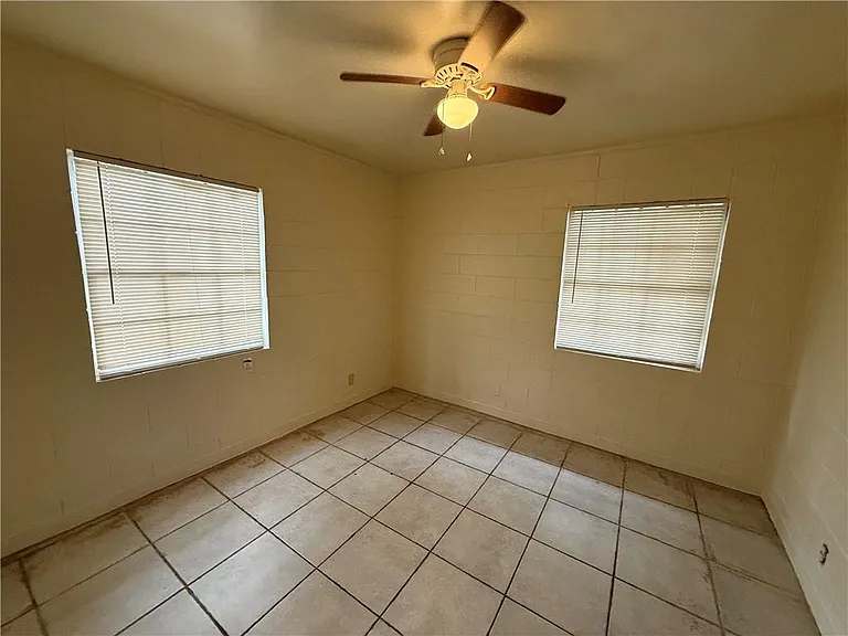 728 Bankhead Pl — Photo 8