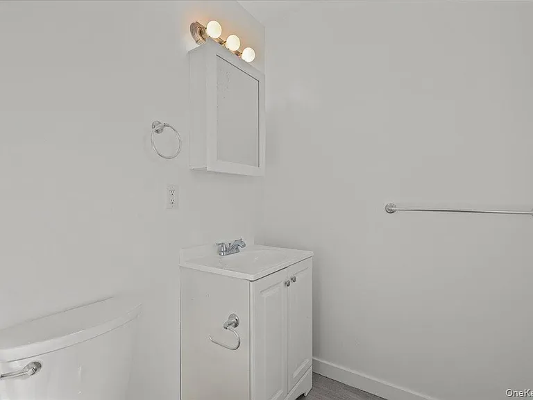 671 Bronx River Rd #6C — Photo 15