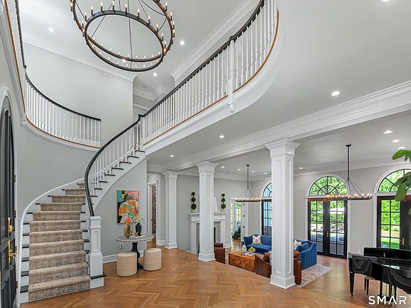 5th image of 85 Manor Road