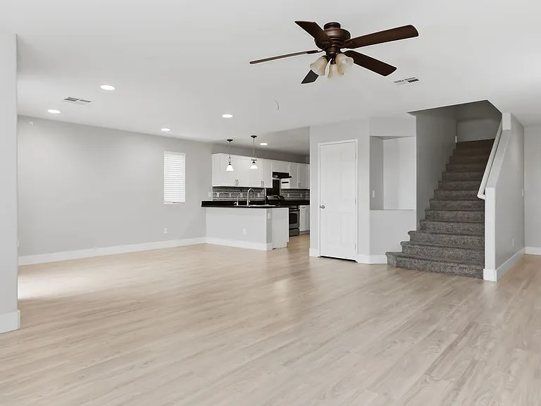 8910 W Marble Light Ave — Photo 7