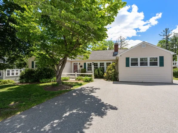 247 Osgood St, North Andover, MA 01845