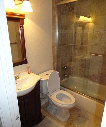 3rd image of 122 Linares Ave