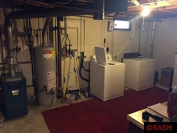4th image of 222 N Black Eagle Dr