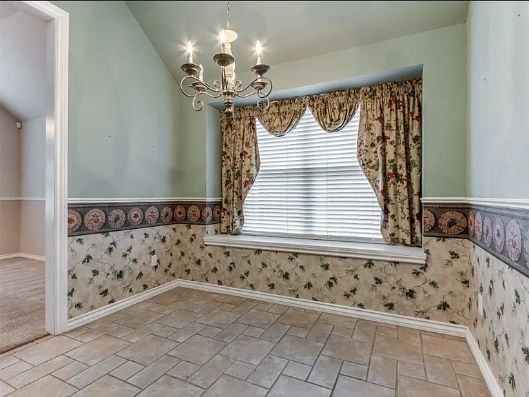 16605 Farmington Way — Photo 25
