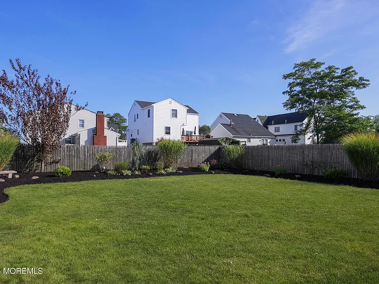 93 S Ward Ave — Photo 17