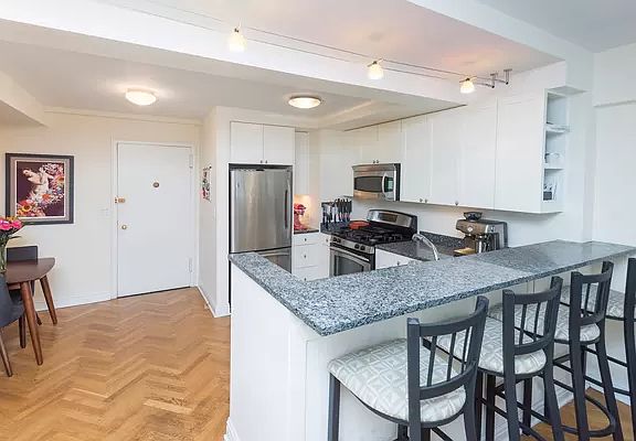 2nd image of 177 E 77th St APT 1B