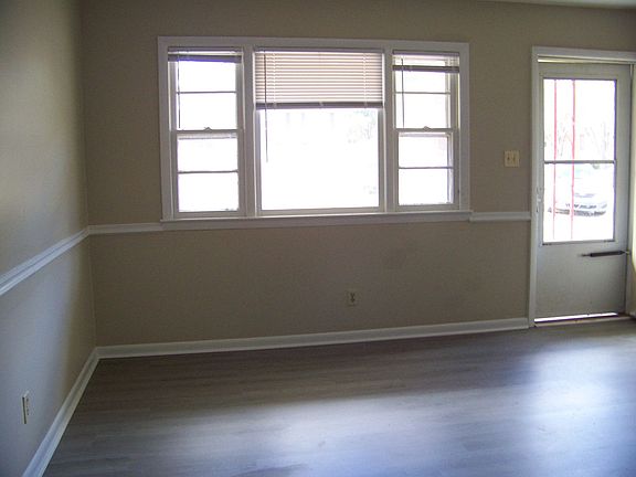 5th image of 3152 Lakecrest Dr