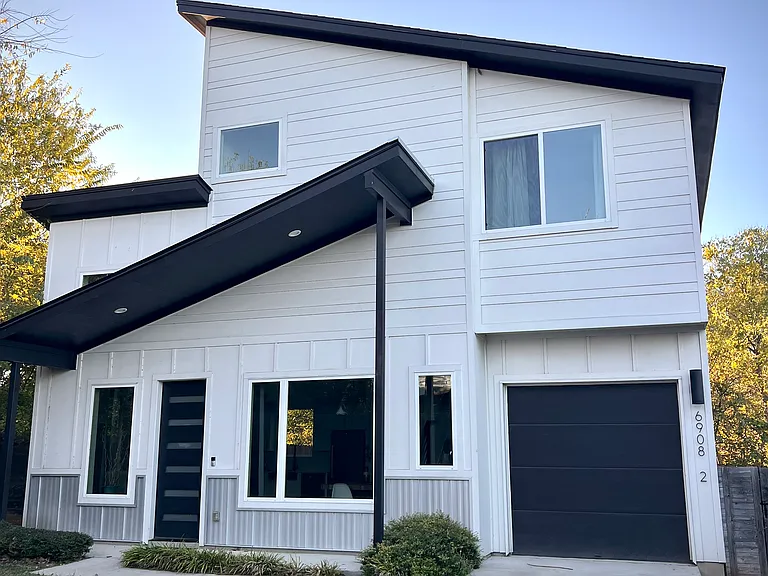 6908 Carver Ave — Photo 17