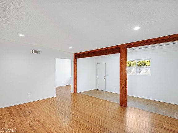 4th image of 16319 Minnehaha St