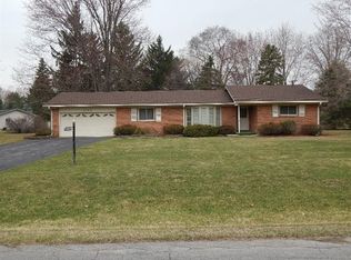 1149 Sullivan Dr, Ann Arbor, MI 48103