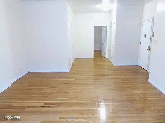 Rented by Citi Habitats | media 12