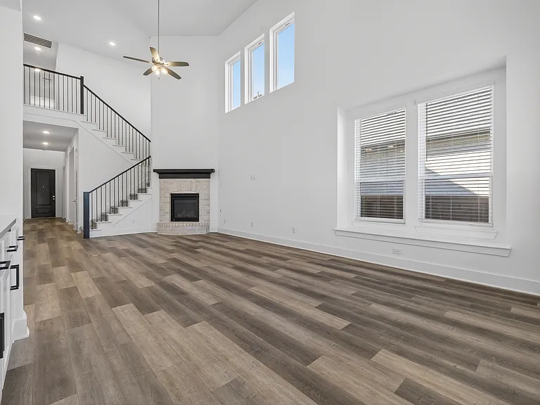 422 Firecrest Ln — Photo 9