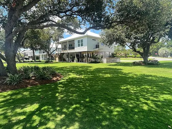 4110 Martinique Ct, Orange Beach, AL 36561