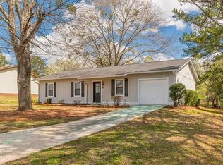 105 Adrian Dr, Stockbridge, GA 30281