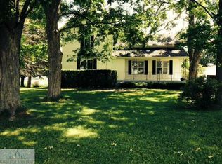 11243 Airport Rd, Dewitt, MI 48820