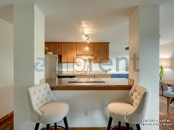 5th image of 1730 Taylor Ave N APT 408