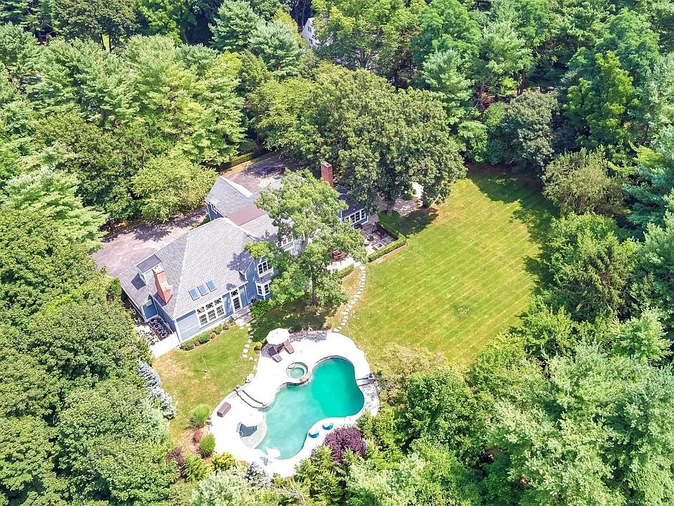 12 Cherrywood Rd, Locust Valley, NY 11560 MLS 3239240 Zillow