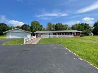 77 Deer Run Dr, Dubois, PA 15801
