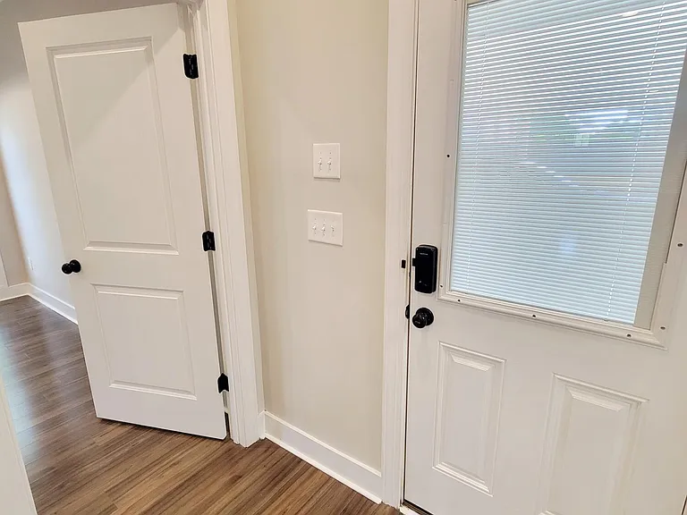 1433 Garner Rd — Photo 16