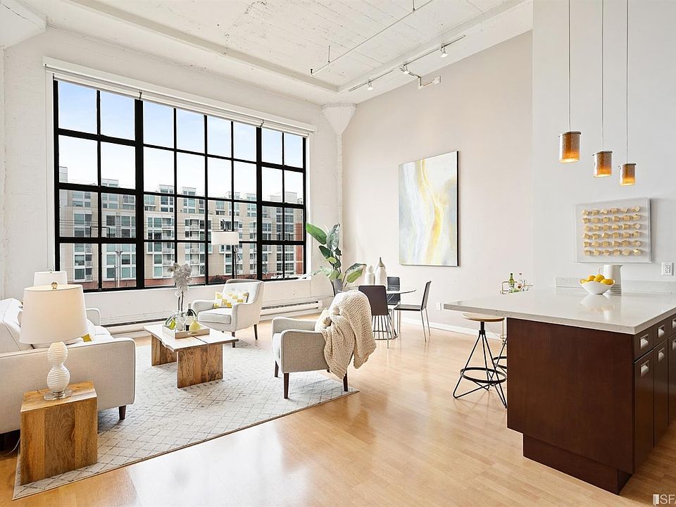 1st image of 601 4th St Unit 326