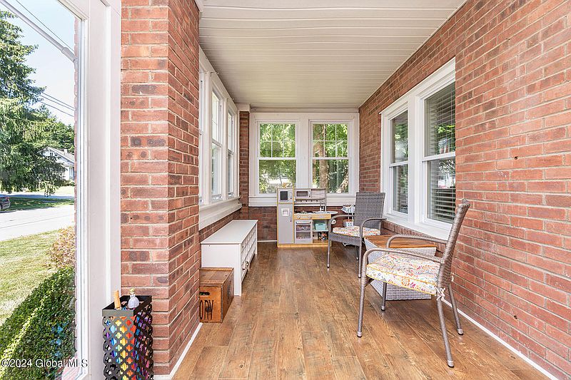 3rd image of 1 Mellon Avenue