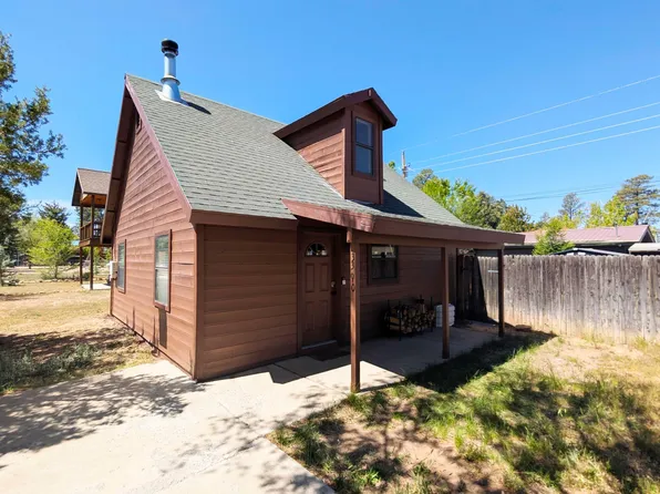 3390 Apache Dr, Overgaard, AZ 85933