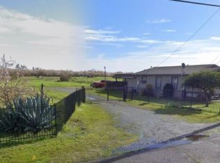 19176 S Santa Fe Rd, Escalon, CA 95320