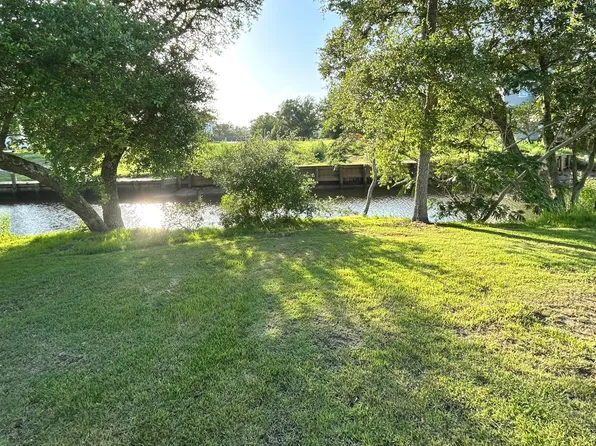 15624 Joan D Arc St, Biloxi, MS 39532