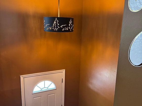 3rd image of 561 White Sands Dr
