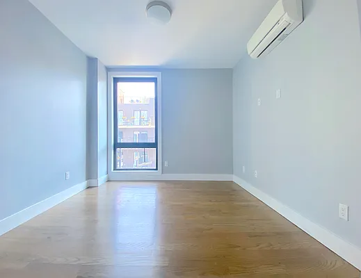Rented by Nooklyn NYC LLC | media 139