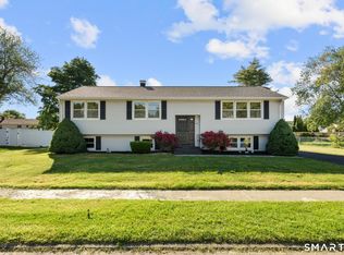 47 Williamson Road, Hamden, CT 06517