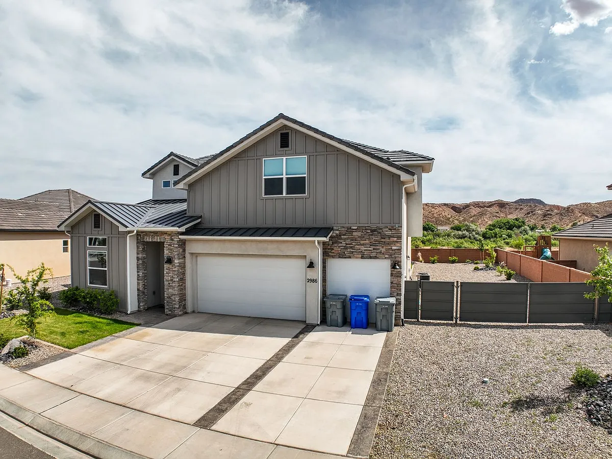 Building Photo - 2986 E Smith Creek Dr