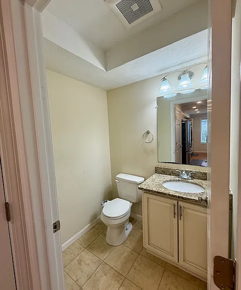 33 John Hancock Dr — Photo 14