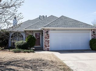 9222 E 98th St S, Tulsa, OK 74133