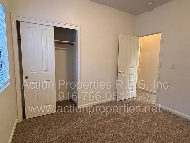320 Bettencourt Dr — Photo 26
