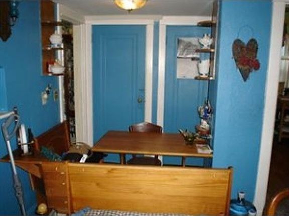 5th image of 919 Gaskill Ave