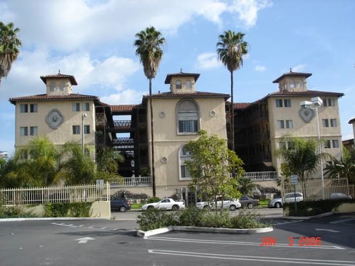 Mansfield! Exterior View!