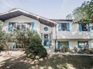 10 Beth Dr, Middletown, NY 10941