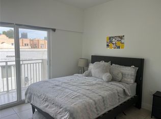 1020 SW 4th St APT 106, Miami, FL 33130