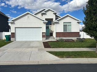 2508 W Sunset Way, Layton, UT 84041