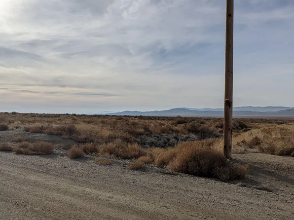 21745 Chimney Creek Rd, Lovelock, NV 89419