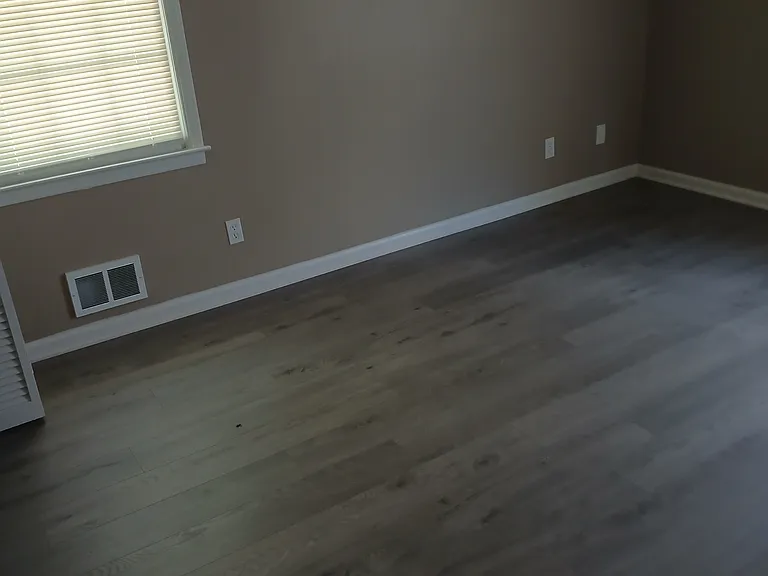 105 Twin Creek Ct #107 — Photo 2
