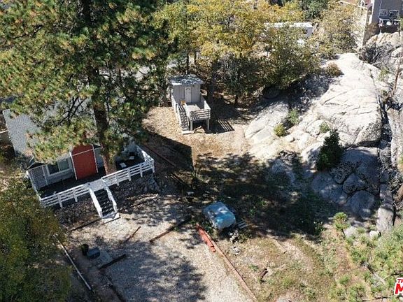 5th image of 2337 Lookout Dr