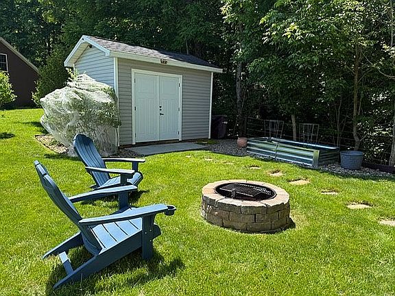 5th image of 117 Valley Forge Cir